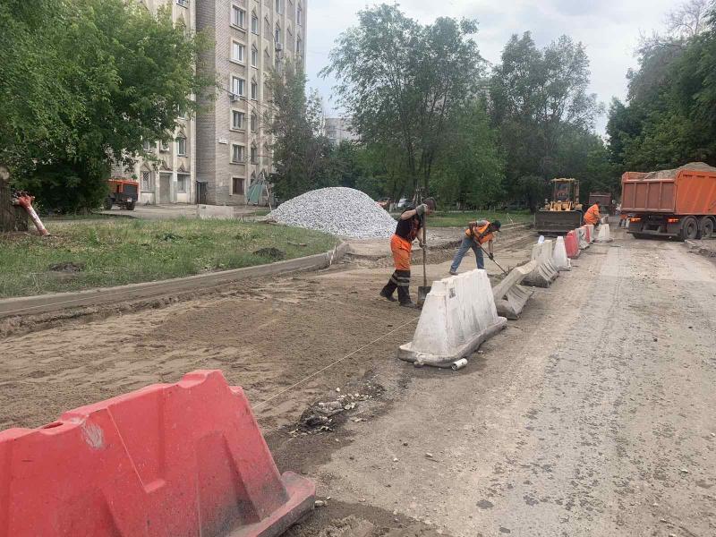 До конца июня в Самаре отремонтируют дорогу на улице Красных Коммунаров