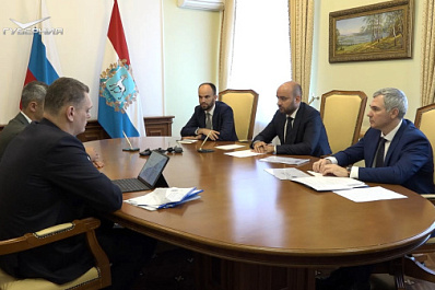 Итоги недели: новая "мусорная реформа", рейтинг УК, больше путевок в детские лагеря, решение проблем дольщиков и поддержка бойцов