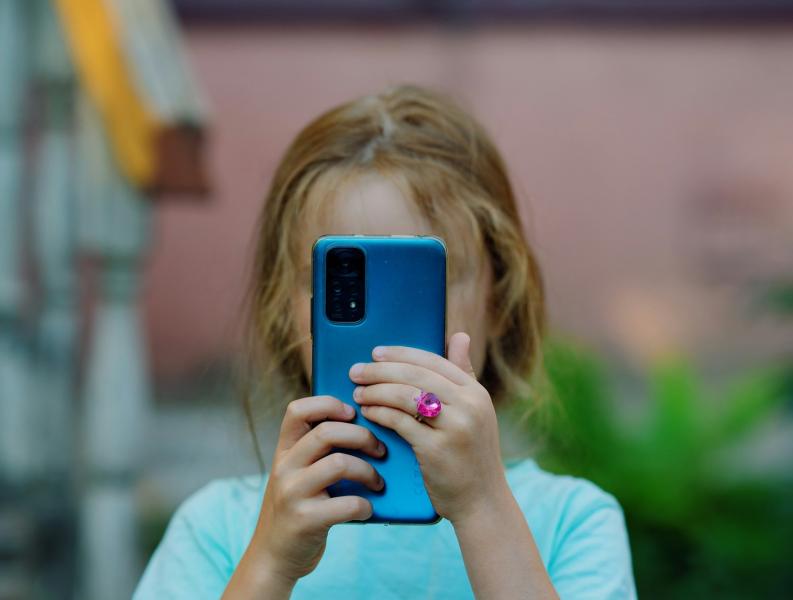 Исследование: треть самарцев считают, что заводить аккаунты в соцсетях можно с 13-15 лет