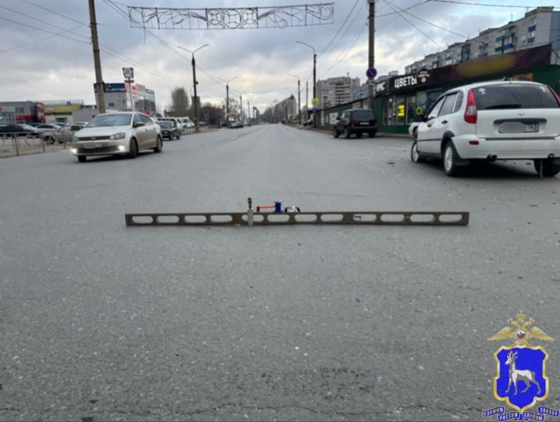 В Самарской области столкнулись "Калина", "десятка" и "Шевроле"