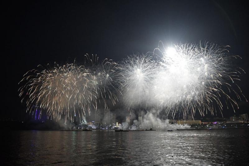 Салют Победы прогремел в Самаре