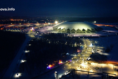 В Самаре сняли с высоты новогоднюю территорию у стадиона "Солидарность Арена"