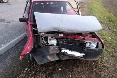 В Самарской области в аварии пострадали трое детей