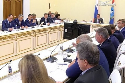 Проще и быстрее: в России изменилась система малых госзакупок