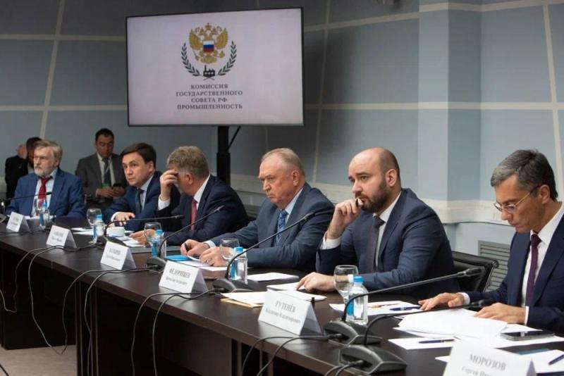 Вячеслав Федорищев принял участие в международной выставке "Металлообработка-2025"