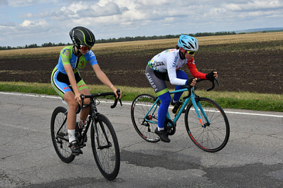 Самарские велосипедисты участвовали в гонках Кубка России