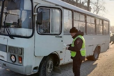 В Самаре правоохранители оштрафовали водителя автобуса после видео в соцсетях
