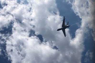 "Расслабляться пока не приходится": Андрей Дербенев рассказал о помощи авиации в борьбе с лесным пожаром в Тольятти