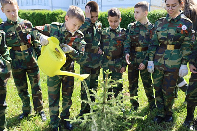Закончили учебный год экологично: самарские нефтепереработчики устроили школьникам 