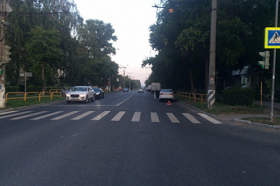 В Тольятти водитель иномарки на перекрёстке сбил 8-летнего ребенка на самокате