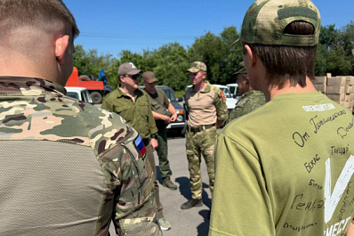 Самарские военнослужащие в зоне СВО встретились с губернатором Дмитрием Азаровым 