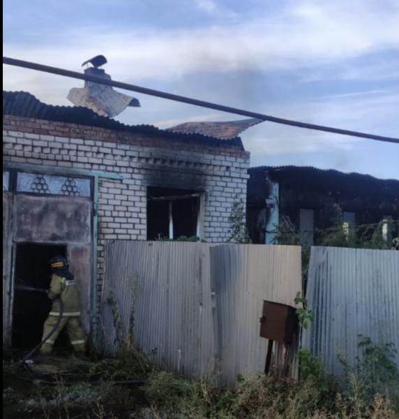 Вечером 17 августа в Смышляевке загорелись два частных дома