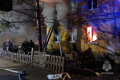 В Самаре в доме на улице Авроры 30 ноября загорелись две квартиры