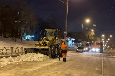 Самарцев просят убрать автомобили: где будут чистить снег в ночь с 27 на 28 февраля