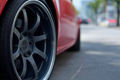 Женщину насмерть задавила собственная "Нива"