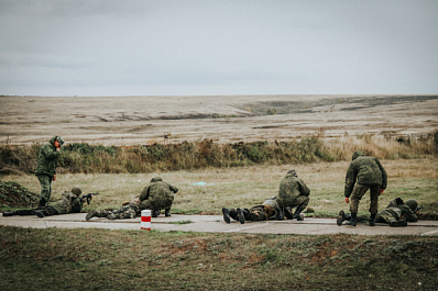 На полигоне в Самарской области военнослужащие ЦВО провели боевые стрельбы
