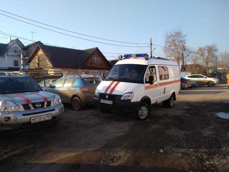 В Самаре 86 человек тушили крупный пожар в частном доме