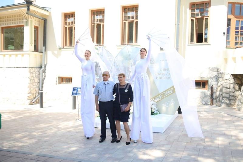 В Самаре чествовали юбиляров супружеской жизни