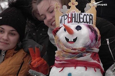 В Самаре на Маяковском спуске прошел фестиваль снеговиков