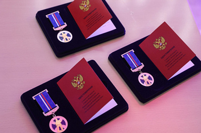 Юного героя из Самарской области наградили медалью "За проявленное мужество" 