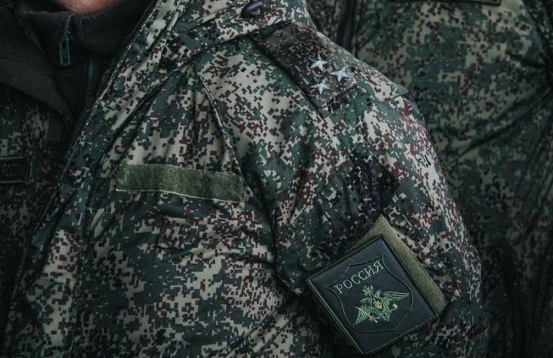 Команда операторов БПЛА и участник "Школы героев" Матвей Мартемьянов из Самары показали высший пилотаж перед Владимиром Путиным на стратегических учениях "Запад-2025"