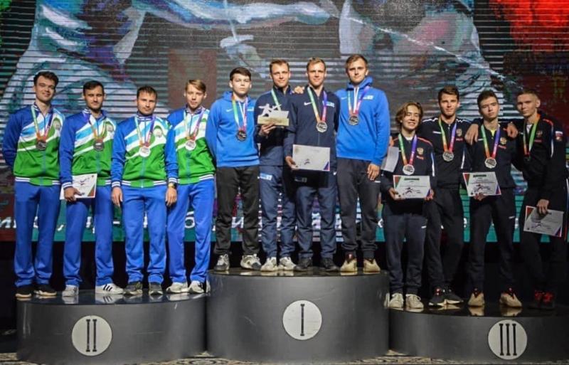 Самарские шпажисты выиграли медали нового турнира