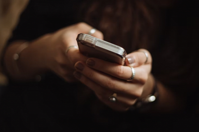 В работе мобильного приложения Сбера произошел сбой, банк решает проблему