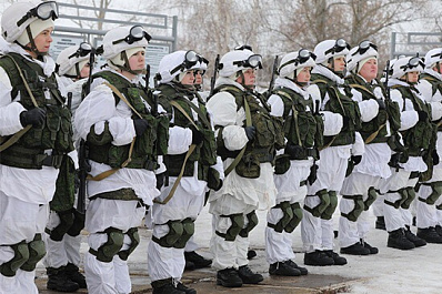 В Самарской области девушки-спецназовцы провели учения