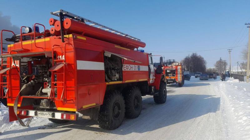 В Самарской области 21 февраля вспыхнул жилой барак