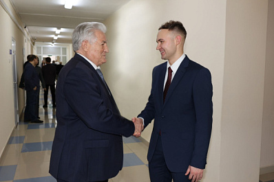 Сотый ученик академика Котельникова защитил диссертацию в медицинском университете