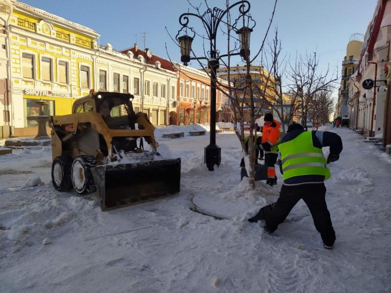 Быстро, эффективно, продуктивно: в Самаре службы благоустройства продолжают расчищать улично-дорожную сеть