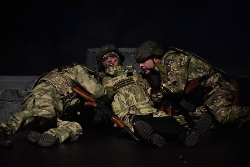 Воспоминания ветерана СВО и выпускника "Школы героев" легли в основу премьерного спектакля тольяттинского театра