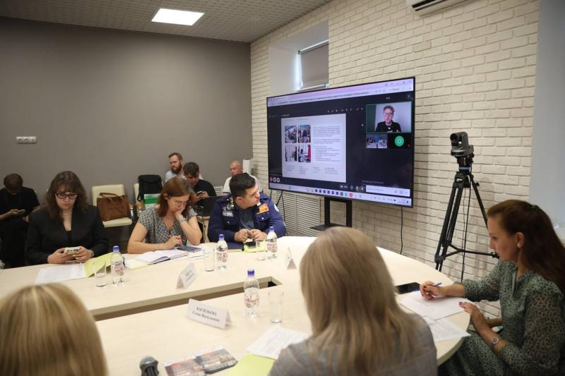 В Самаре обсудили вопросы подростковой занятости и развития молодежной сферы
