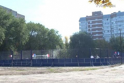 В тольяттинских школах открыли универсальные спортивные площадки