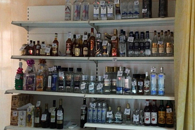 В нескольких магазинах Ставропольского района юным покупателям продавали алкоголь