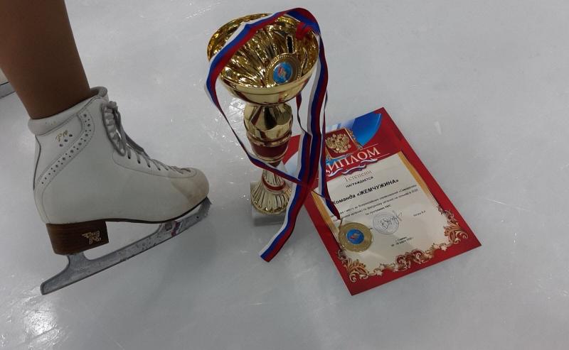Три тольяттинские команды фигуристок завоевали золото всероссийских соревнований