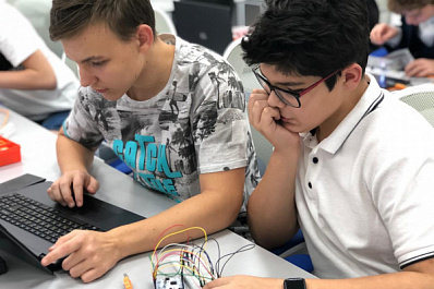 Студенты Самарской области разработали для школьников учебные программы 