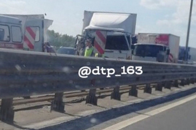 В Самарской области на М5 "Урал" образовалась пробка