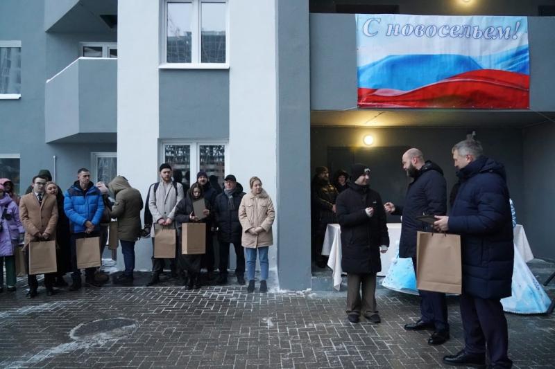 В Новый год - в новом доме: в Самаре передали квартиры детям-сиротам