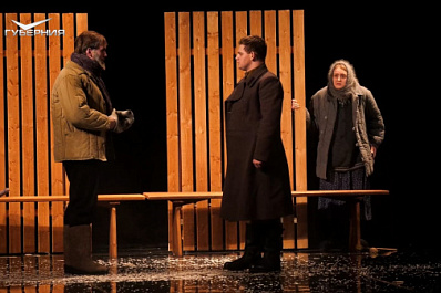 В Самаре показали премьеру спектакля "Русский характер"