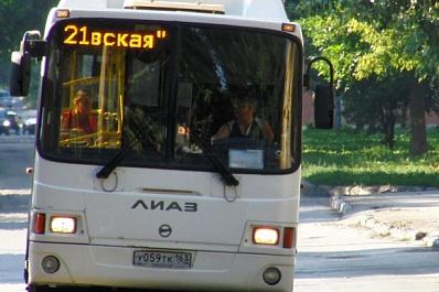 В Самаре автобусы пустили в объезд из-за прорыва трубы на Ташкентской