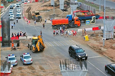 В Самаре в районе строительства развязки на Ново-Садовой перенесли 60% коммуникаций