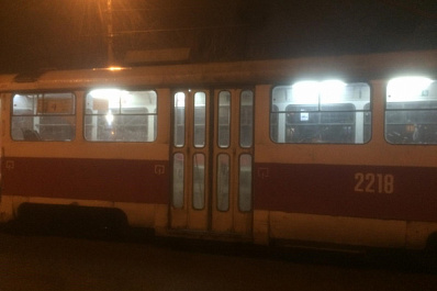 Жительница Самары получила серьезные травмы во время поездки на трамвае