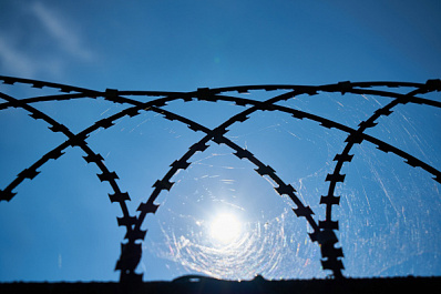 В Чапаевске сотрудник ИК попался на взятке от заключенных