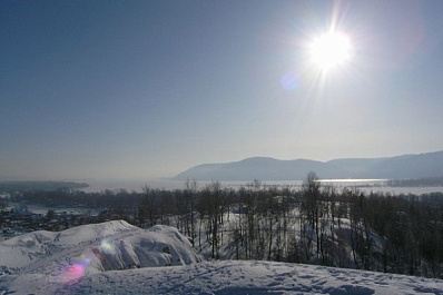 16 декабря отмечают День риелтора и День покорения вершин