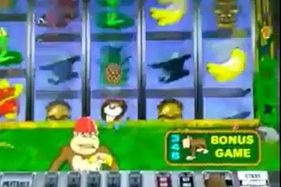 В двух районах областного центра полиция изъяла запрещенные игровые автоматы