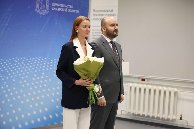 Вячеслав Федорищев: "Важнейшая для Правительства задача - поддерживать и развивать научное направление в нашем регионе"