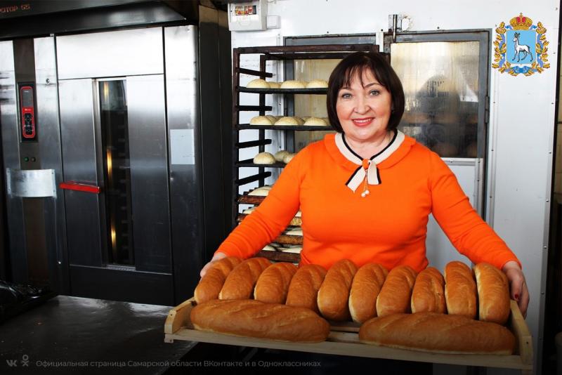Жительница Самарской области испечет к Пасхе 10 тысяч куличей