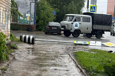 В Самаре продолжают устранять последствия прошедшего урагана