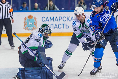 Хоккеисты Лады разгромили Югру со счетом 4:0